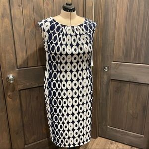 Patterned rouged neck pencil dress